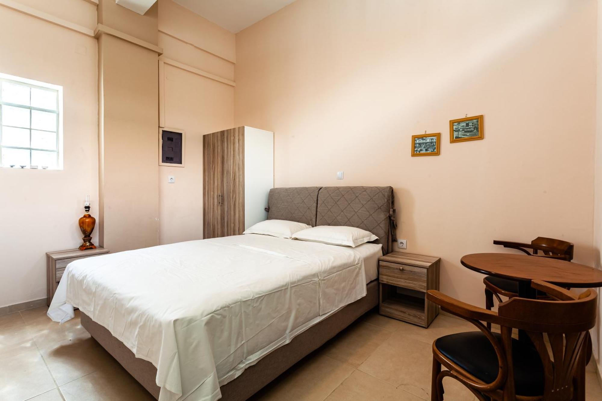 Apartment στούντιο στη στοά βαρβουτσή#6 *