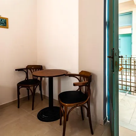 Στούντιο Στη Στοά Βαρβουτσή#6 Apartment Kalamata Exterior photo