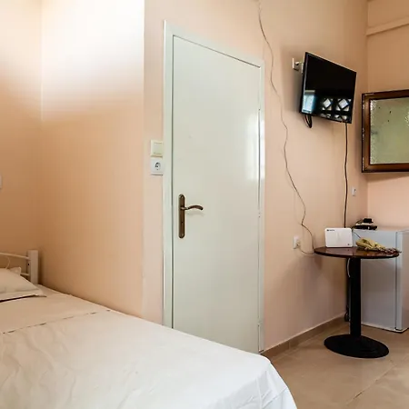 Στούντιο Στη Στοά Βαρβουτσή#6 Apartment Kalamata Exterior photo