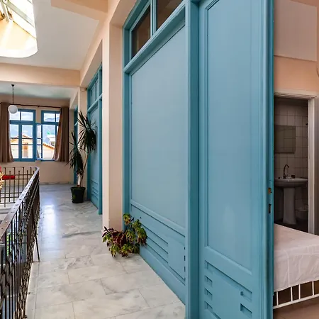 Στούντιο Στη Στοά Βαρβουτσή#6 Apartment Kalamata Exterior photo