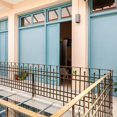 Στούντιο Στη Στοά Βαρβουτσή#6 Apartment Kalamata Exterior photo